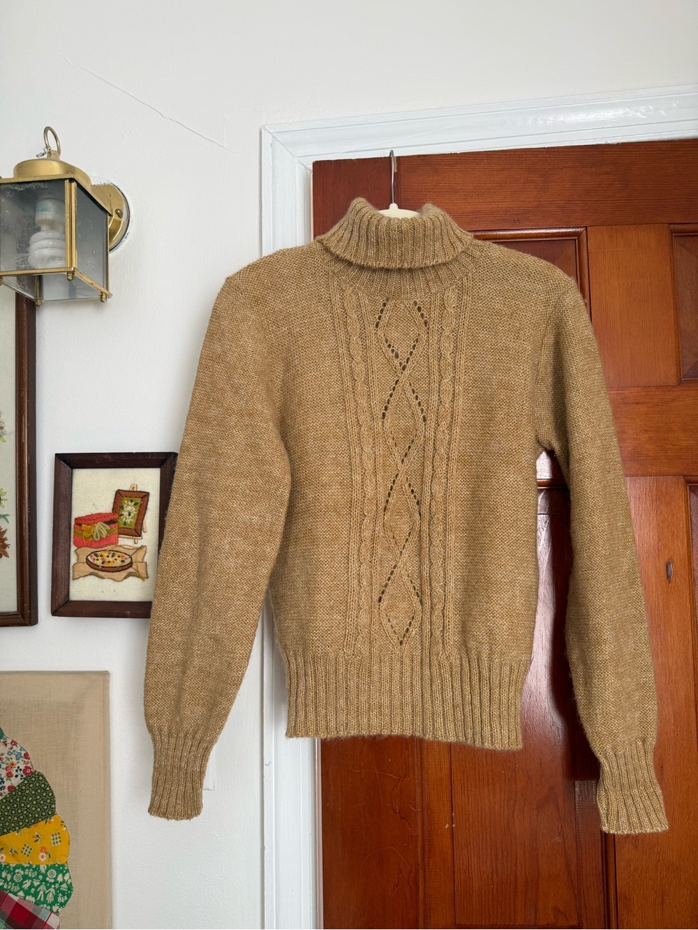 Wool Turtleneck Cable Knit Sweater - Camel Brown